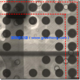 BGA錫球尺寸小于0.4mm，采用降低BGA內圍襲球的錫膏量所得到X-Ray，稍微留意一下可以發現最外圈的錫量(圓的直徑)比其他內圍的錫球上的錫量來得多一點點。也就是外圈的黑色圓形直徑比內圈的圓形來得大一點點。