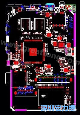 上圖是一個開發板的PCB，從布局中可以看出各個接口電路分離很明確，SDRAM和DDR以及SD卡接口電路等走線不會造成相互的干擾。-深圳宏力捷